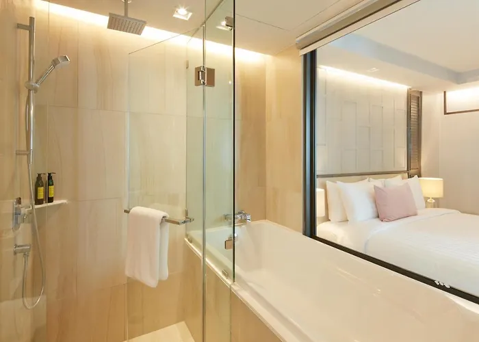 The Quarter Ploenchit By Uhg Hotel