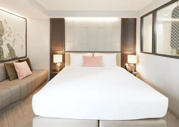 Hotel The Quarter Ploenchit By Uhg 4*