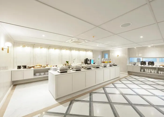 The Quarter Ploenchit By Uhg Hotel 4*
