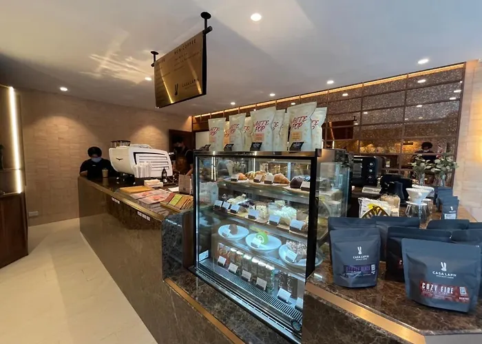 The Quarter Ploenchit By Uhg Hotel Bangkok