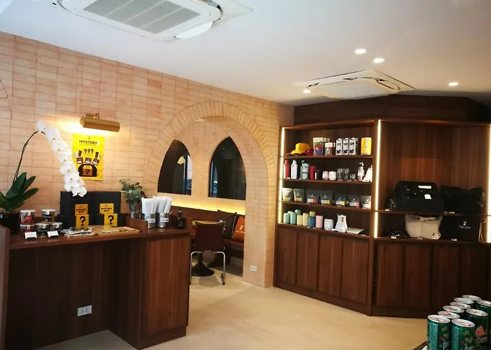 Hotel The Quarter Ploenchit By Uhg 4*